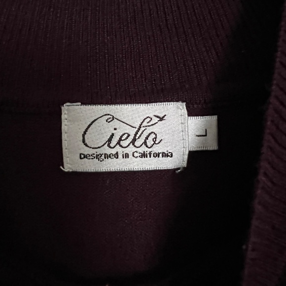 Eggplant sweater with mock neck nice and soft great for giving hugs in ❤️ - Picture 3 of 4